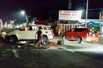 Tai nạn kinh hoàng khiến ôtô 7 chỗ lộn nhiều vòng trên quốc lộ, tài xế văng khỏi xe