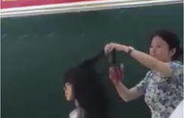 Xôn xao clip nữ sinh bị cô giáo cầm kéo cắt tóc giữa lớp vì nhuộm light