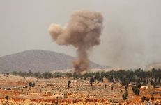 Mỹ bất ngờ không kích ở Syria
