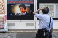Tại sao truyền thông Nhật Bản không gọi vụ bắn ông Abe là ‘ám sát’?