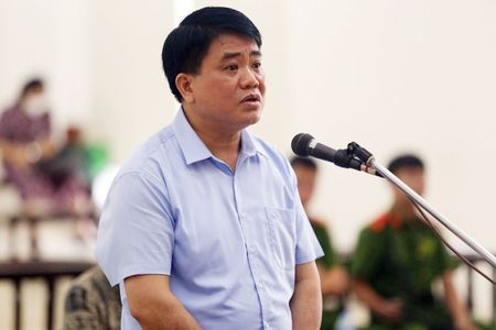 Lời khai đưa 2,6 tỷ đồng ‘cảm ơn’ cho ông Nguyễn Đức Chung vào dịp lễ tết