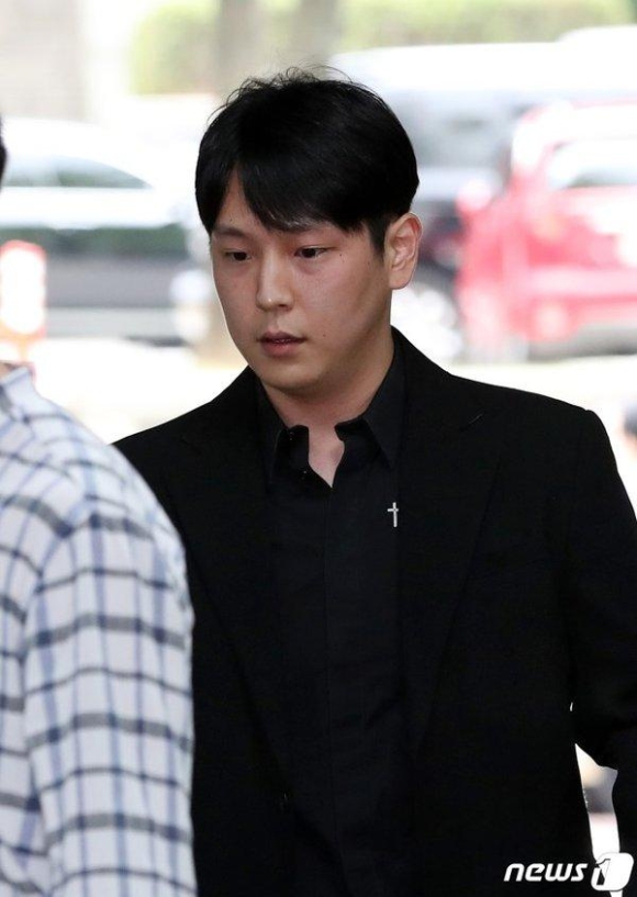 Seungri chính thức ra tù, Himchan vào tù-2