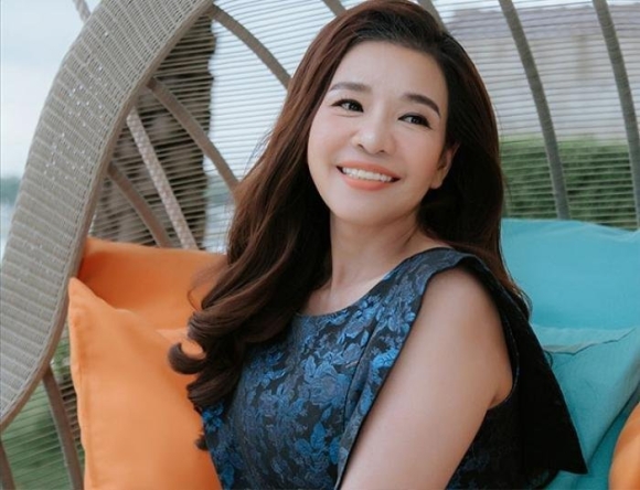 Vợ cũ 'vua cá Koi'- chị Thanh Đào xuất hiện với diện mạo bất ngờ: Phụ nữ đẹp nhất khi không thuộc về ai Ảnh 6